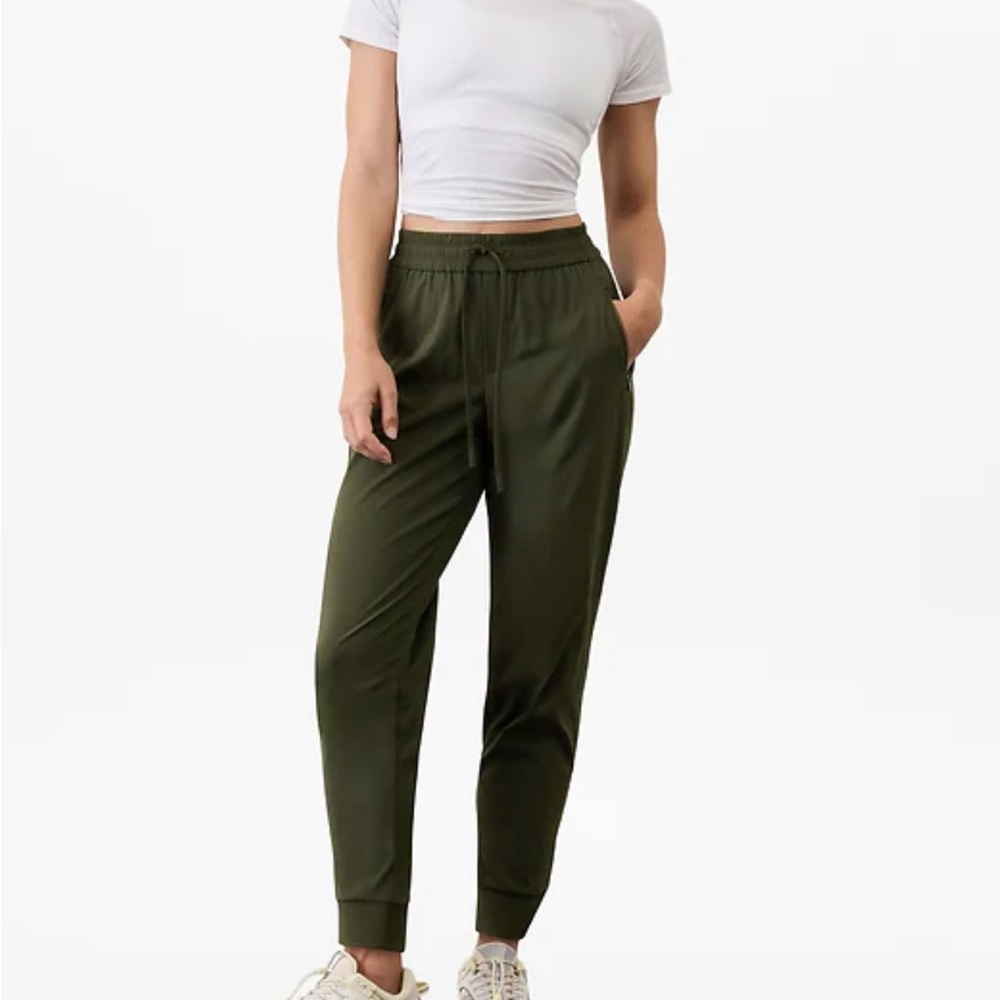 Athleta *Navy Blue* Trekkie Relaxed Mid Rise Jogger